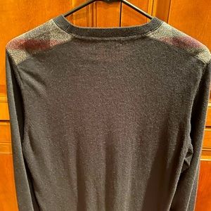 🔥 NEW Burberry Cashmere Sweater - Large